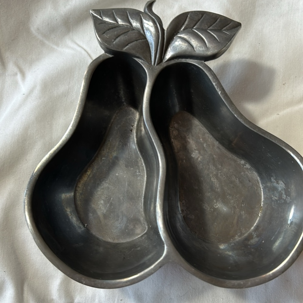 LENOX Orchard in Blorom Pear Dip Bowl Divided Dish Hollowware